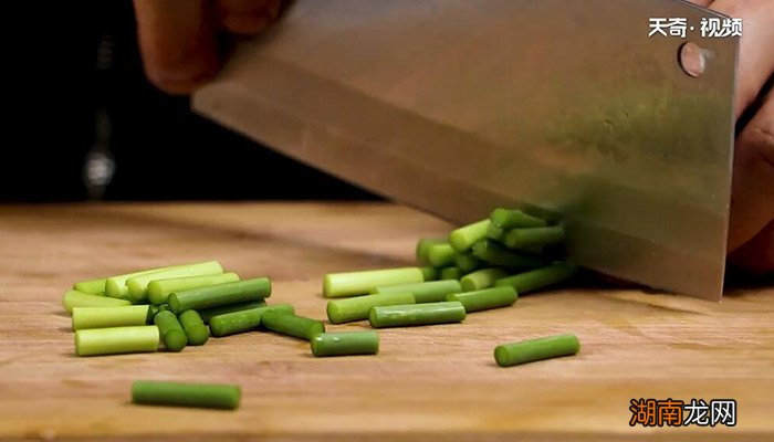 蛋黄熘豆腐的做法 怎么做蛋黄熘豆腐