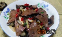 大蒜叶爆猪肝如何做 怎么做大蒜叶爆猪肝