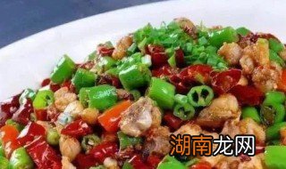 尖椒炒鸡怎样做 做尖椒炒鸡方法
