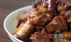 红烧排骨土豆的家常做法 排骨炖土豆家常做法