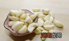美国的大蒜可以生吃吗 大蒜可以生吃吗