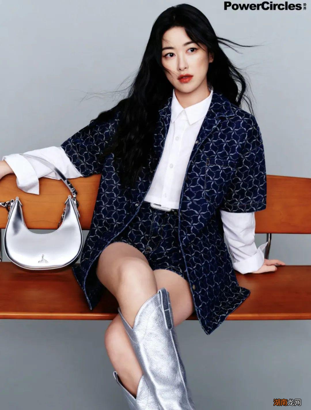 裤子+靴子,穿出态度才时髦!