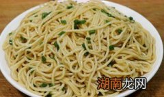 怎么炒挂面 炒挂面做法如下