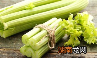 炒虾仁的家常做法 虾仁炒芹菜的家常做法