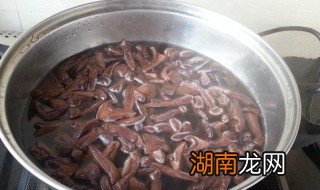 红蘑菇泡多长时间 红蘑浸泡多长时间