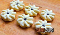 淀粉的面点制作方法 淀粉的面点做法步骤如下