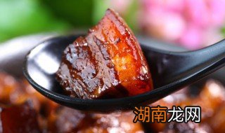 懒人版无水无油红烧肉的做法 懒人版无水无油红烧肉怎么做