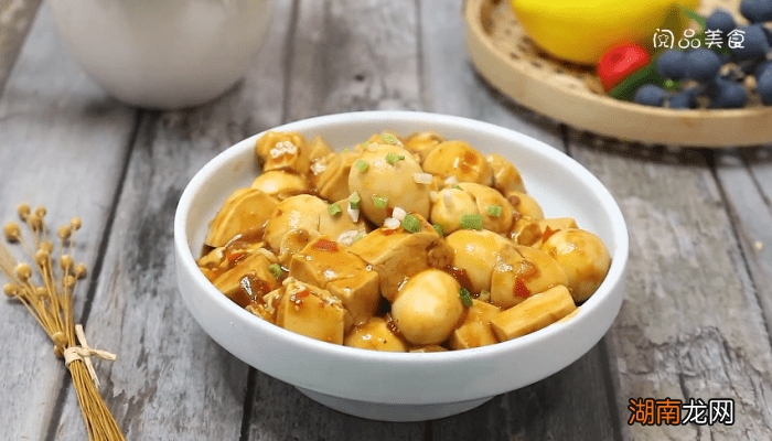 鹌鹑蛋烧豆腐 鹌鹑蛋烧豆腐的做法