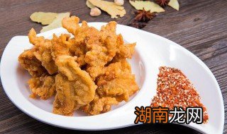 如何制作好吃的香炸酥肉 如何制作好吃的香炸酥肉视频