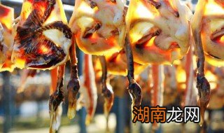 广西板鸭的腌制方法 广西板鸭的腌制做法