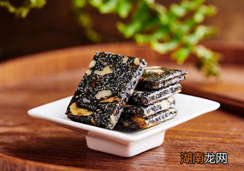 阿胶立冬还是冬至吃 过了冬至还能吃阿胶吗