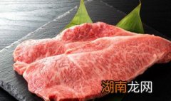 尖椒炒牛排怎么做好吃又简单 尖椒炒牛排怎么做好吃