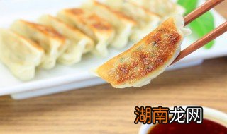 烤饺应该怎么做才好吃 烤饺应该怎么做才好吃窍门