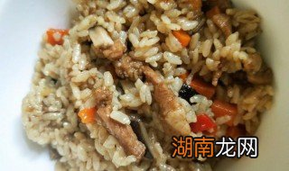 五花肉米饭怎么做好吃 五花肉米饭怎么做好吃又简单