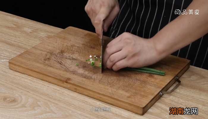 鲫鱼清汤 鲫鱼清汤做法