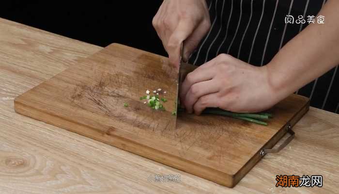 萝卜炖乳鸽 泡萝卜烧乳鸽