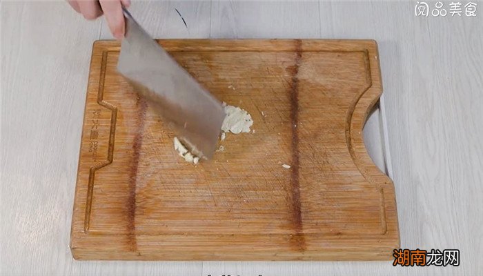 剔骨肘子怎么做 肘子怎么剔骨头