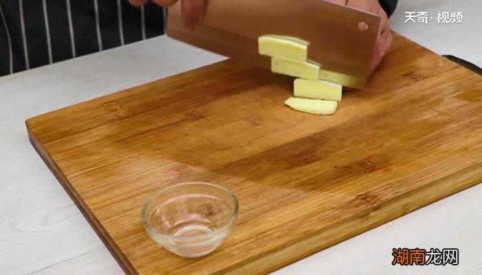 酸甜猪脚的做法 正宗酸甜猪脚的做法