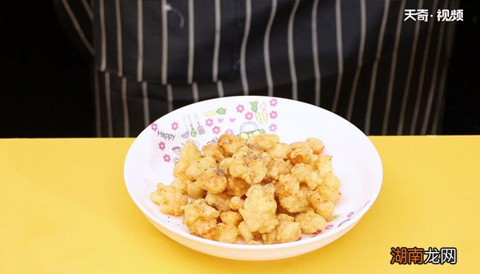 软炸虾仁怎么做好吃香酥窍门 软炸虾仁怎么做