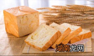 自制吐司怎么做好吃 自制吐司怎么做好吃又简单