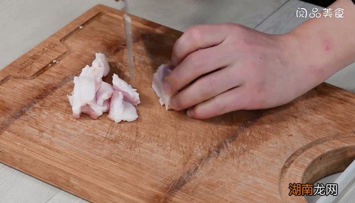 红烧油豆腐怎么做入味 红烧油豆腐怎么做