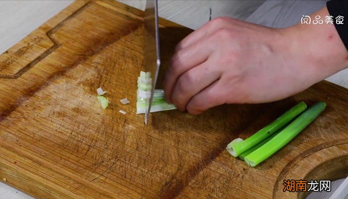 土豆和干豆腐 土豆和干豆腐哪个容易胖