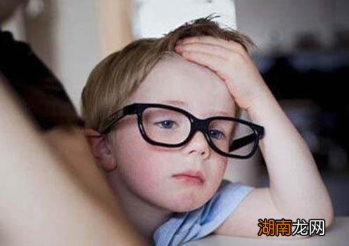 孩子近视的表现 四岁孩子近视的表现