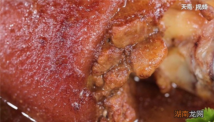 砂锅肘子的做法 最正宗的做法 沙茶肘子怎么做