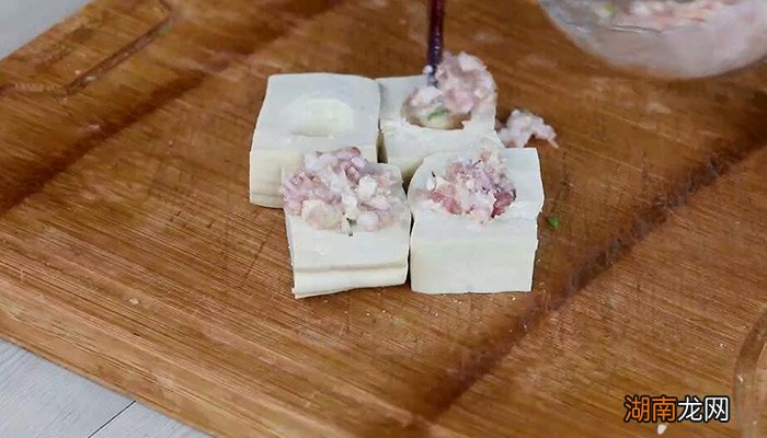 腐汁红烧肉怎么做好吃 红烧肉酿豆腐如何做