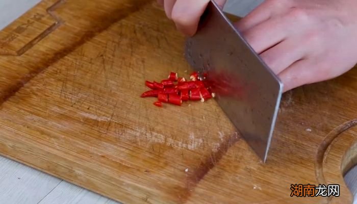 尖椒炒肉皮的做法大全 尖椒炒肉皮的做法