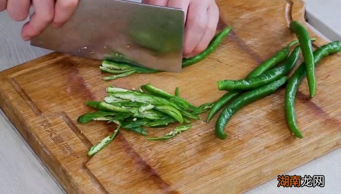 尖椒炒肉皮的做法大全 尖椒炒肉皮的做法