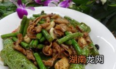 蒜香青椒炒豆角怎么做 青椒炒豆角做法