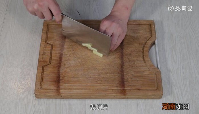 茶树菇炖猪脚汤的做法 茶树菇炖猪脚做法