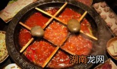 火锅里的九宫格最初是用来区分辣度的吗 是用来做什么的