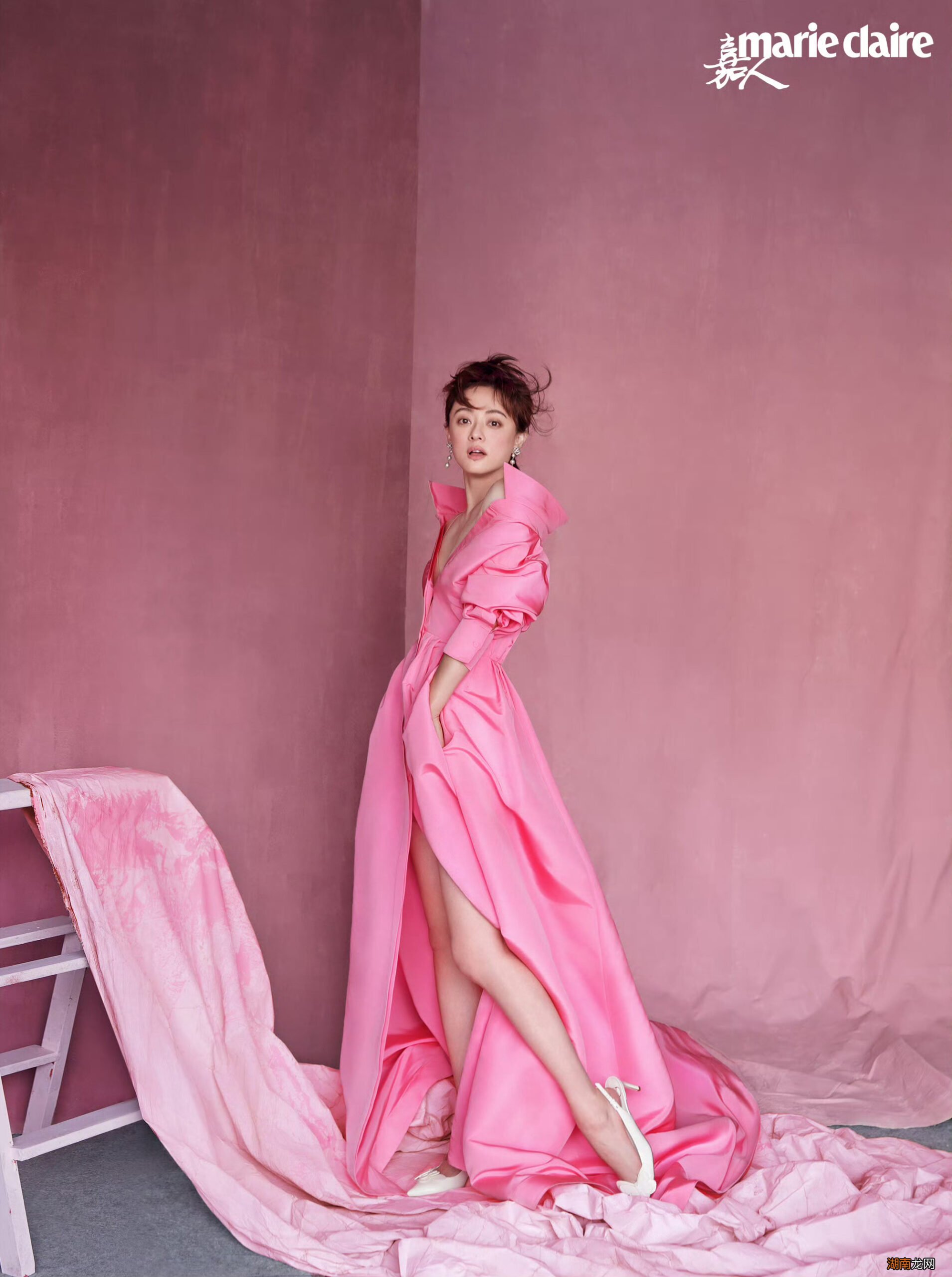 孙俪同色系穿搭优雅大气