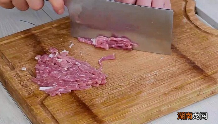 尖椒炒毛豆的做法 尖椒炒毛豆的做法窍门