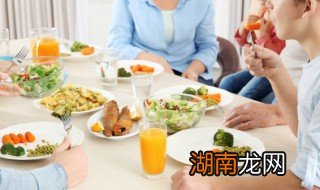 早餐吃哪些食物健康 早餐吃哪些食物更健康