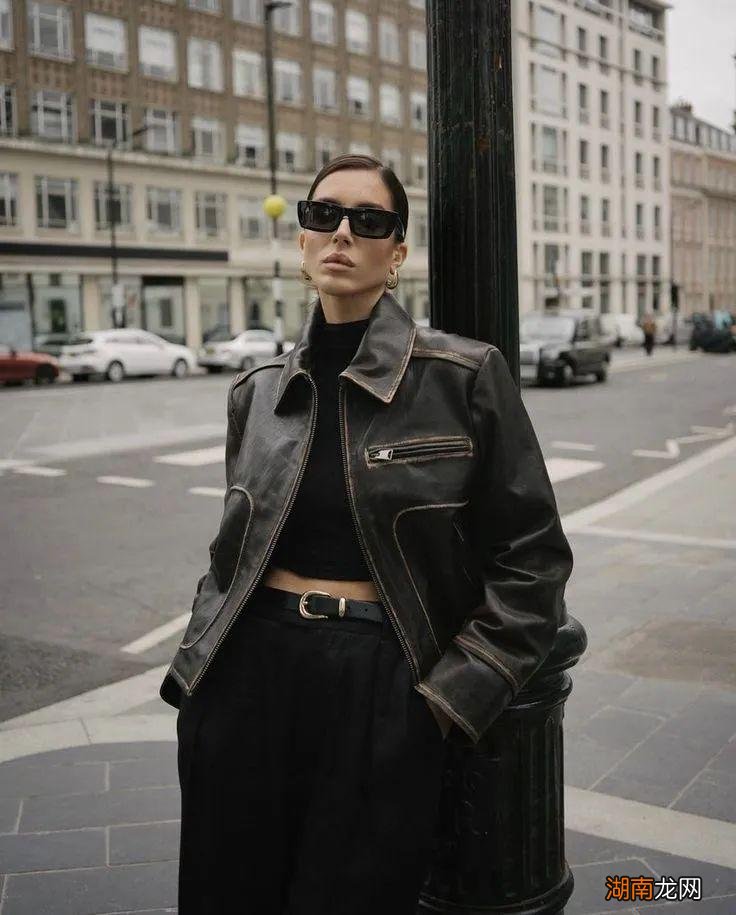皮衣越来越火了！今年的时髦离不开它！