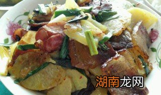 回锅肉配菜做法 回锅肉配菜做法视频