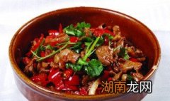 小炒黑山羊是什么地方的菜 小炒黑山羊是什么地方的菜啊