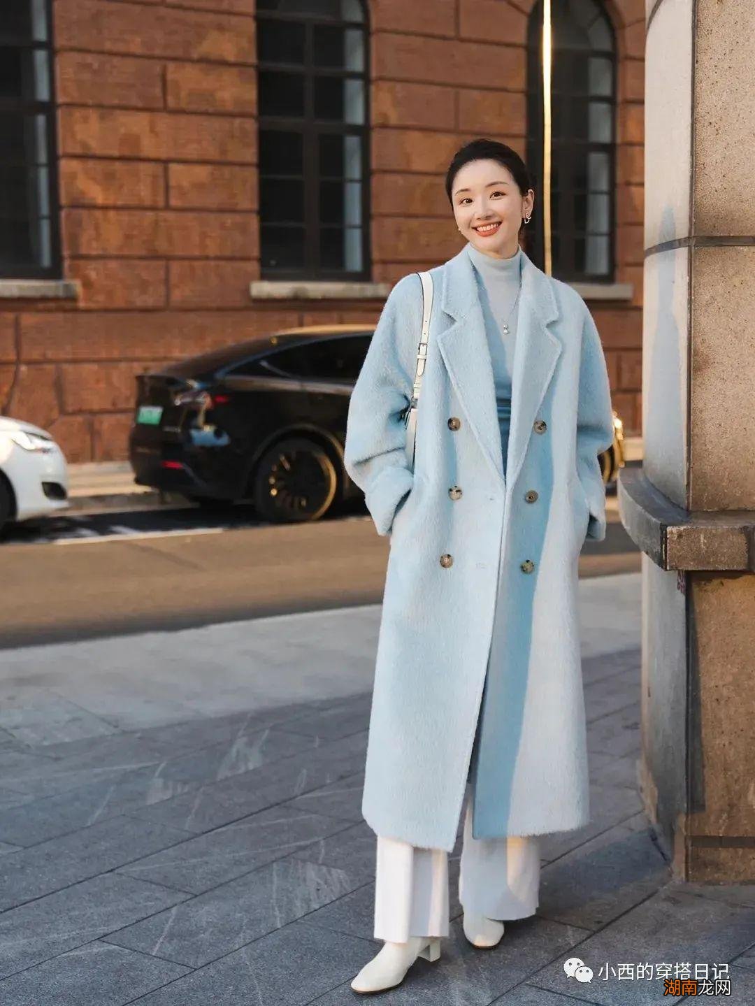 运动鞋失宠了,今年冬天流行的4款鞋子,时髦好看又减龄