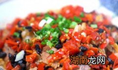 如何制作剁椒排骨 剁椒排骨的简单做法