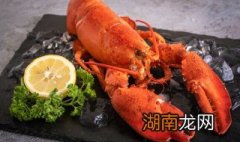 龙虾煮熟之后为什么是红色的 龙虾煮熟后为什么是红色的
