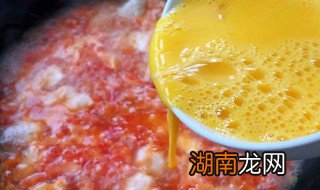 如何制作酸甜鲜美的番茄豆腐鸡蛋羹 如何制作酸甜鲜美的番茄豆腐鸡蛋羹