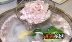 涮鱼火锅的做法 涮鱼火锅的做法鱼改刀