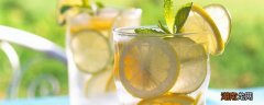 蜂蜜柠檬水可以空腹喝吗 蜂蜜柠檬水可以空腹喝吗早餐