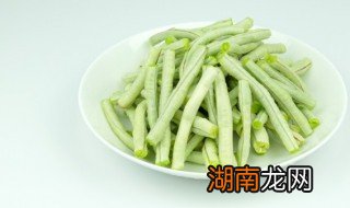 四季豆没煮熟可以吃吗 四季豆没煮熟可以吃吗?