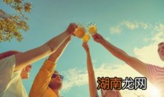 啤酒的分类及常识介绍 啤酒的分类及常识?