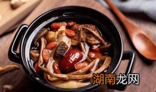 茶树菇煲老鸭汤 茶树菇煲老鸭汤的做法