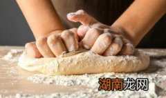 黄糕的做法大全 黄耐糕做法